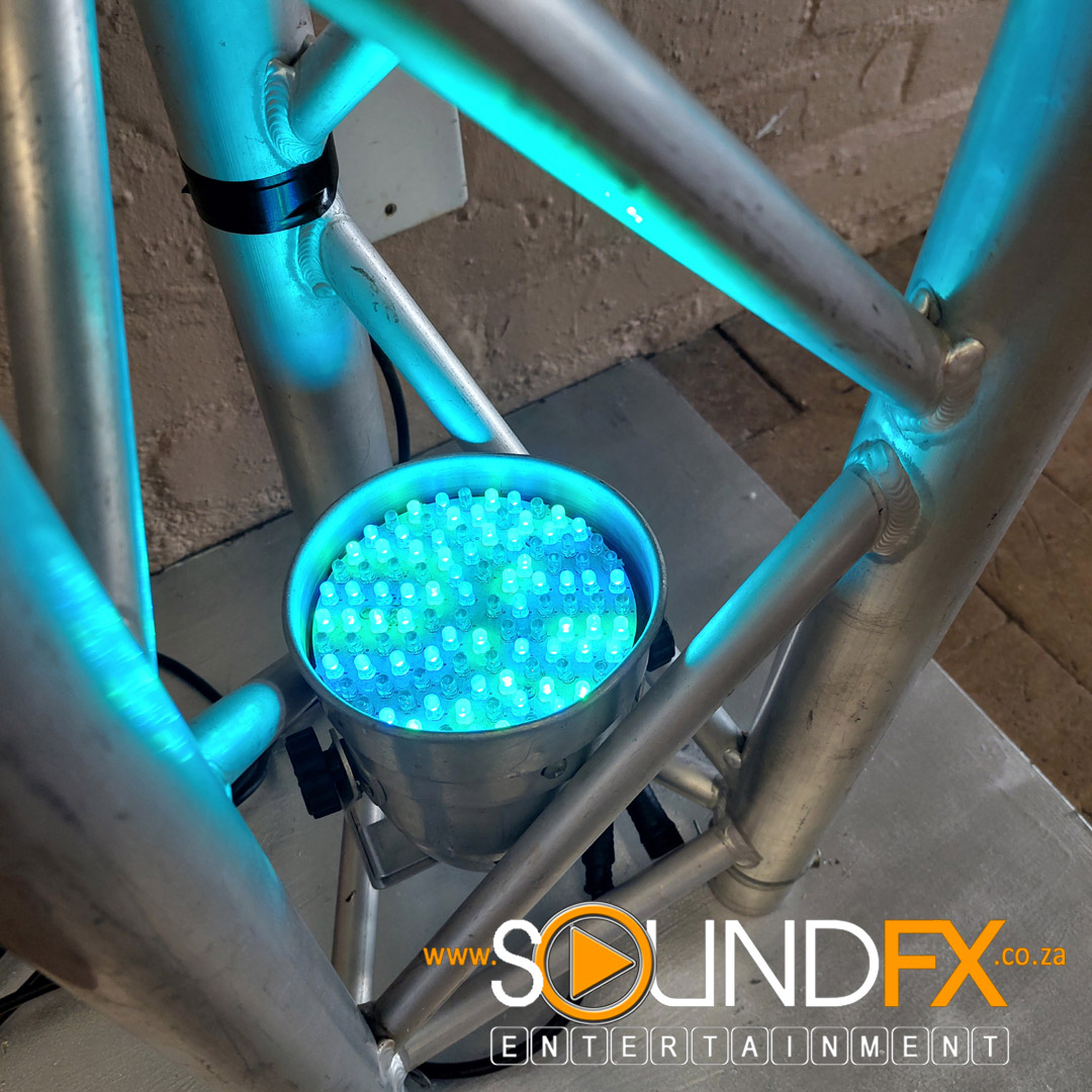 TV L.E.D. Flatscreen - Image 3